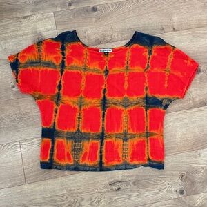 Women's Tie-Dye Top - Red and Black